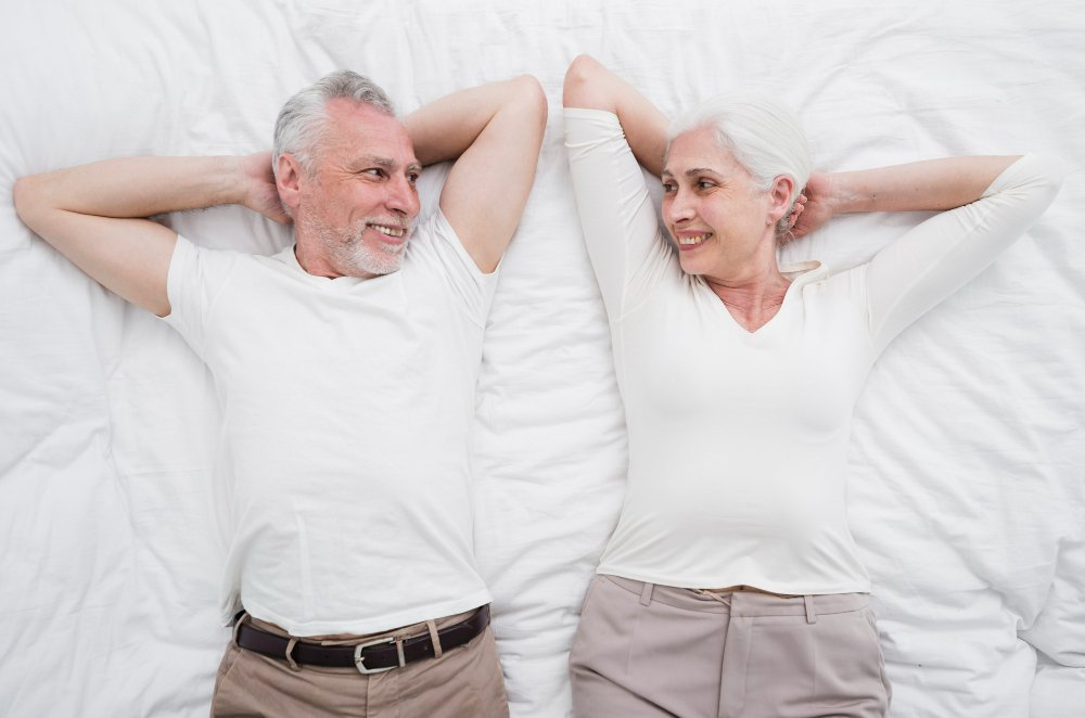 Guía de compra segura: Qué colchón elegir para abuelos con problemas de movilidad